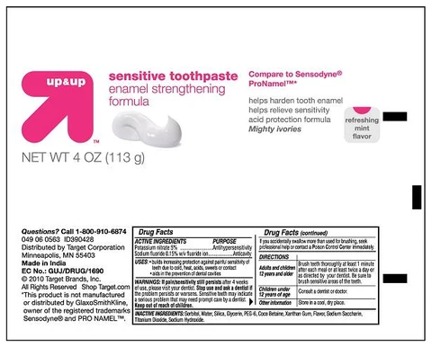 Up and UP Sensitive Toothpaste Enamel Strengthening formula 포장