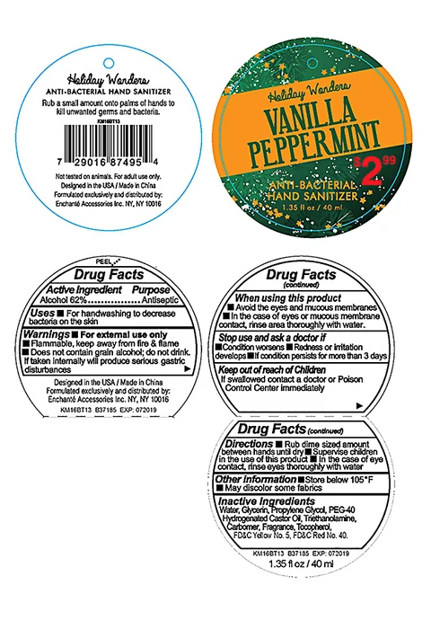 Holiday Wonders Vanilla Peppermint Antibacterial Hand Sanitizer 포장