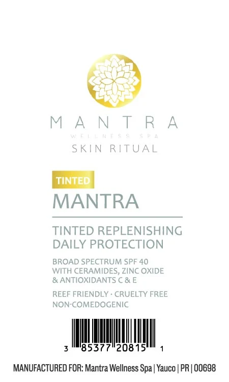 Tinted Replenishing Daily Protection packaging