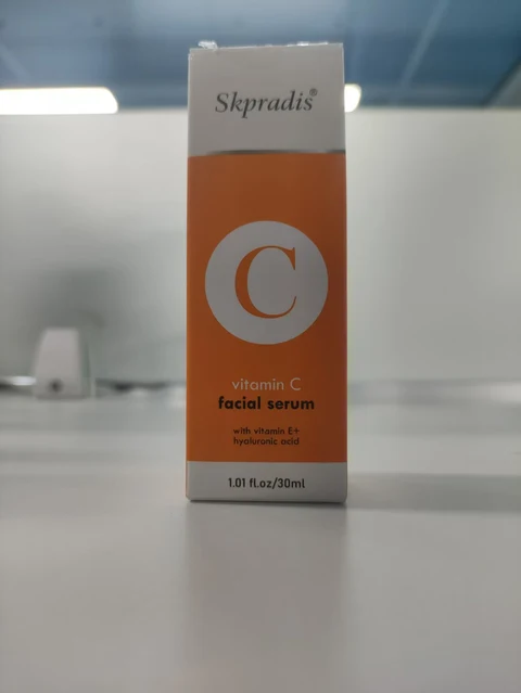 Vitamin C Facial Serum 포장