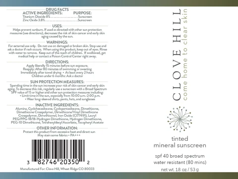 Clove Hill Tinted Mineral Sunscreen SPF 40 포장