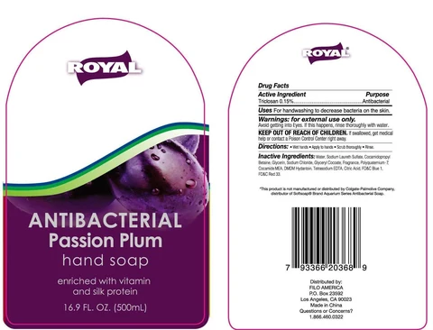 Royal Antibacterial Passion Plum Hand Cleanse packaging