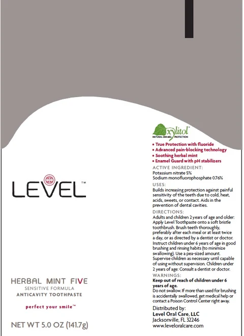 LEVEL HERBAL MINT FIVE SENSITIVE FORMULA ANTICAVITY packaging