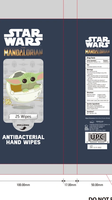 Star War MANDALORIAN ANTIBACTERIAL HAND WIPES packaging