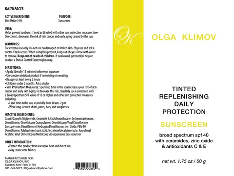 Tinted Replenishing Daily Protection packaging