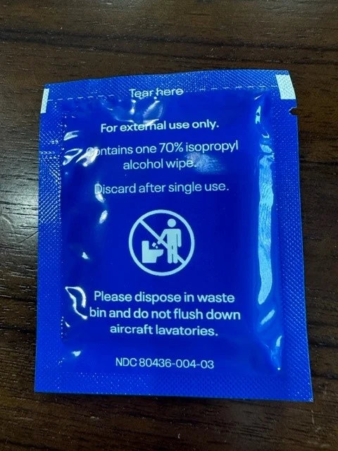 United Sanitizing Wipe 포장