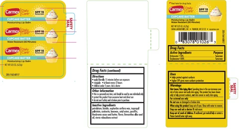 Carmex Daily Care Moisturizing Lip Balm Cupcake Batter SPF 15 포장