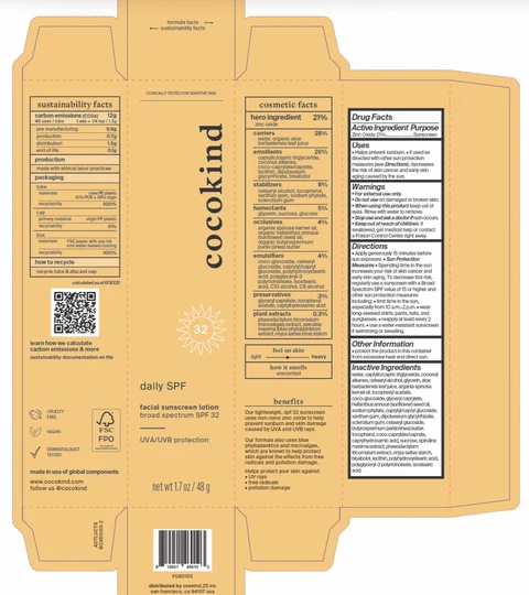 Daily SPF Facial SunscreenLotion Broad Spectrum SPF 32 포장