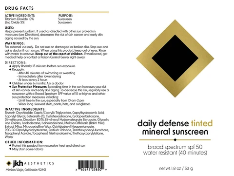 Daily Defense Tinted Mineral Sunscreen 포장