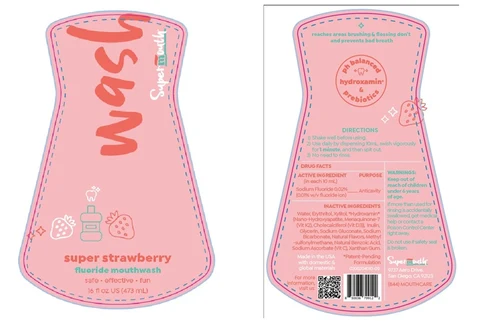 Super Strawberry Fluoride Mouthwash 포장