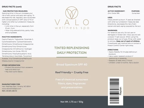 Tinted Replenishing Daily Protection packaging