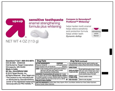 Up and UP Sensitive Toothpaste Enamel Strengthening formula plus whitening 포장