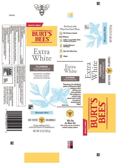 Burts BeesExtra White packaging