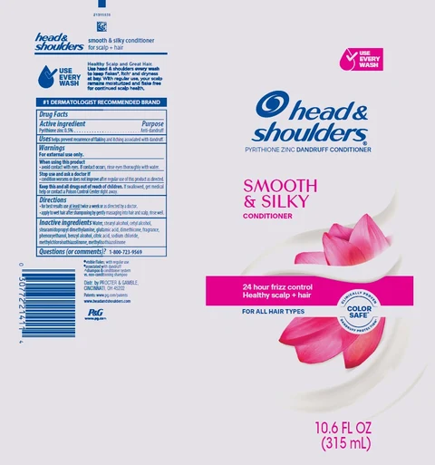 Head and Shoulders Smooth and Silky Conditioner packaging